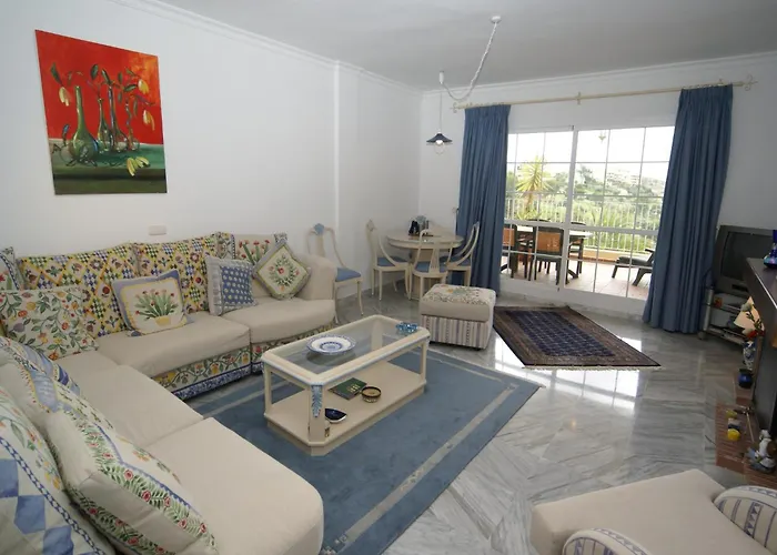 Near Beaches Apartment